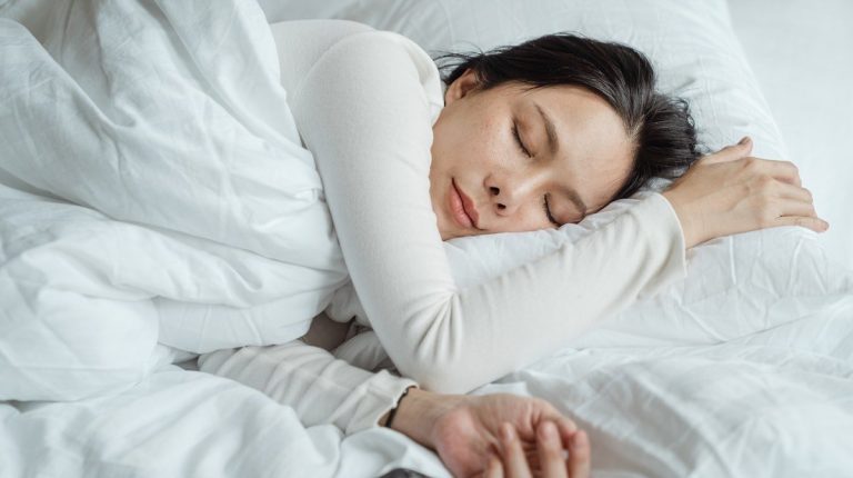 Importance of a Comfortable Bed for Relaxation