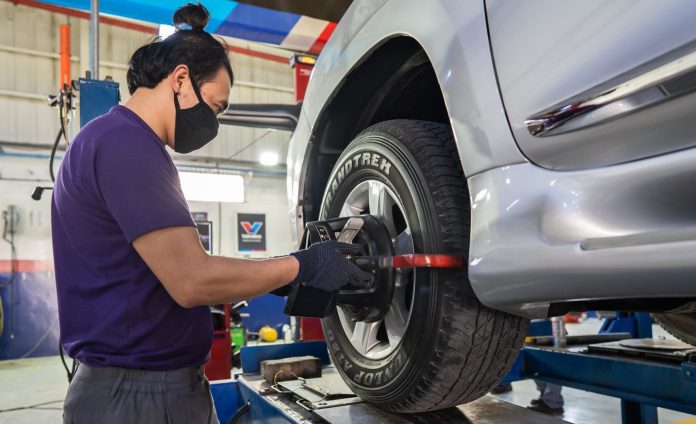 How You Can Really Save Fuel By a Car Wheel Alignment