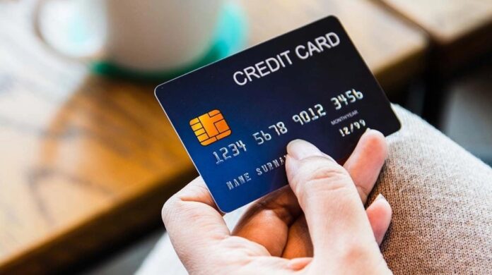 How Can Credit Cards Help You With Your Financial Problems
