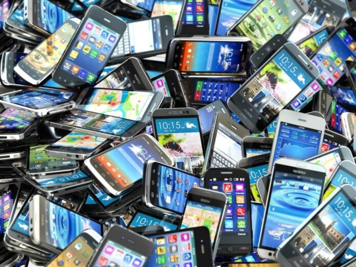 How To Save the Environment by Using Used Phones