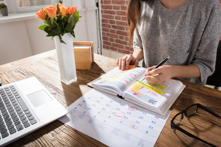 Tips to Get Organized and Optimize Your Schedule