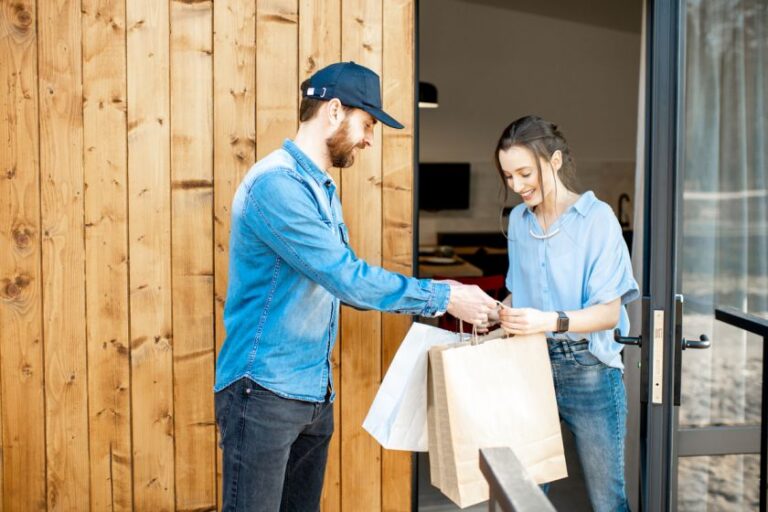 Get the Dress at Your Place With the Help of Online Shopping