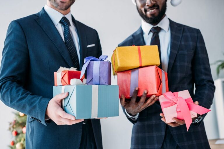 Guide to Choosing the Best Corporate Gift for Your Employees