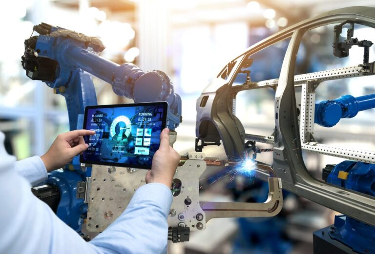 How Do You Market in the Manufacturing Industry?
