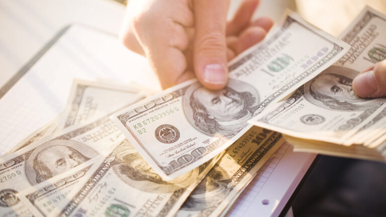 Selective Receivables Financing for Businesses