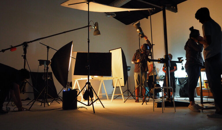 A Comprehensive Guide on the Workings of Video Production Studios