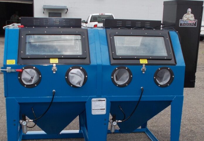What Are The Types Of Sandblasting Cabinets? How Are They Used?