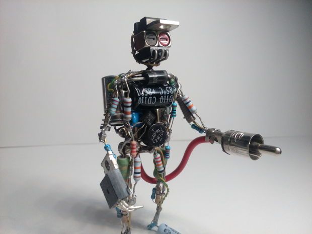What are the Electrical Components of a Robot?