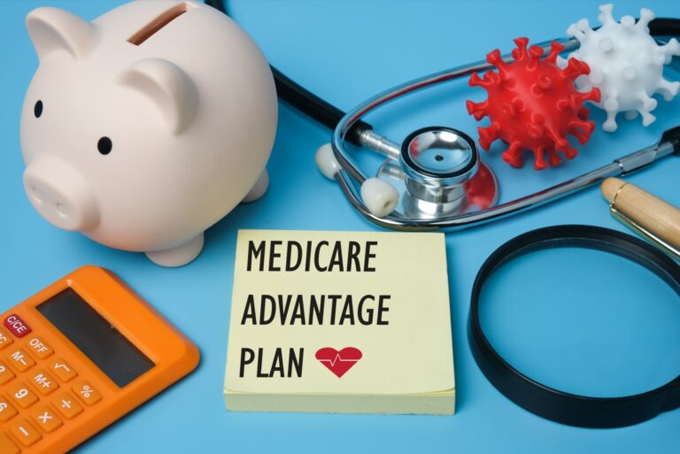 How Does Medicare Advantage Plan Works? A Complete Guide