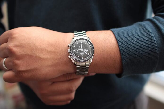 Omega Speedmaster Watches Collection for Men and Women