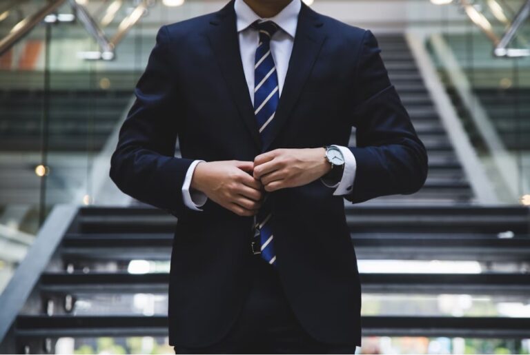 Top Reasons Why You Should Enroll For An MBA