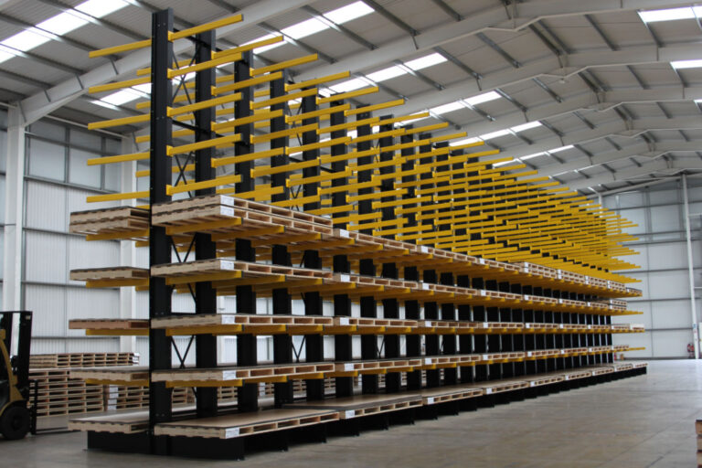 Types of Industrial Pallet Racking Systems for Warehouse Storage