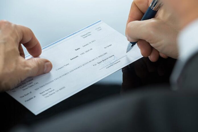 5 Services and Features the Best Business Checking Accounts Offer