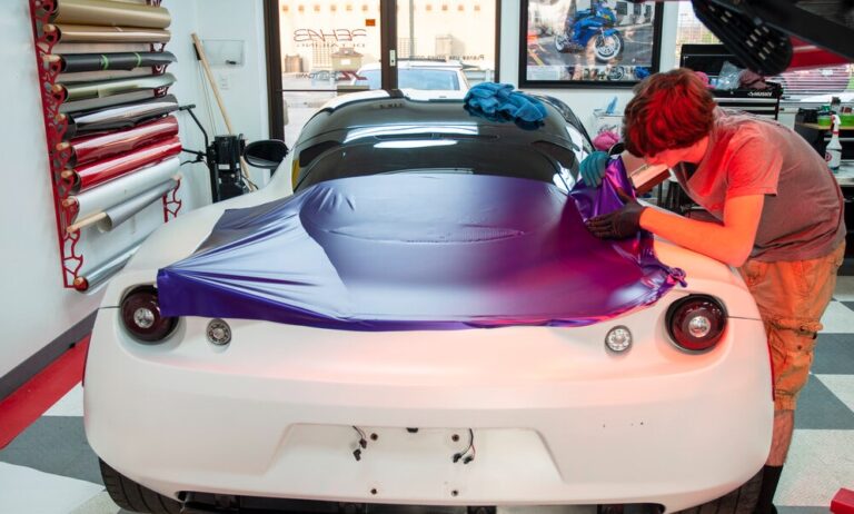 How Vinyl Wraps Can Transform Your Vehicle’s Look