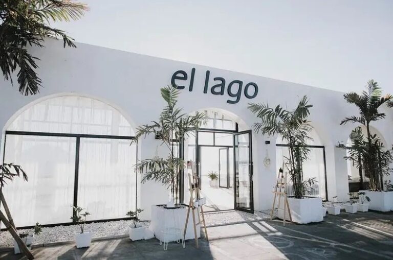 You Must Try to Visit El Lago Bali