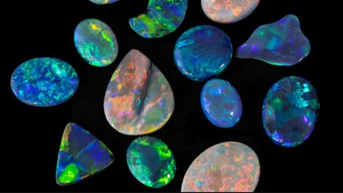 The Best Time of Year to Buy Opals Online in Australia