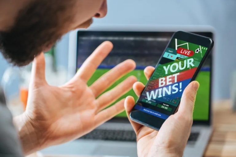 Navigating the Sportsbook: A Beginner’s Guide to Winning in Sports Betting Games