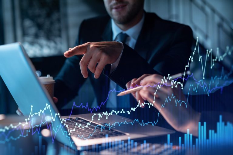 Key Factors to Consider When Trading Equity CFDs