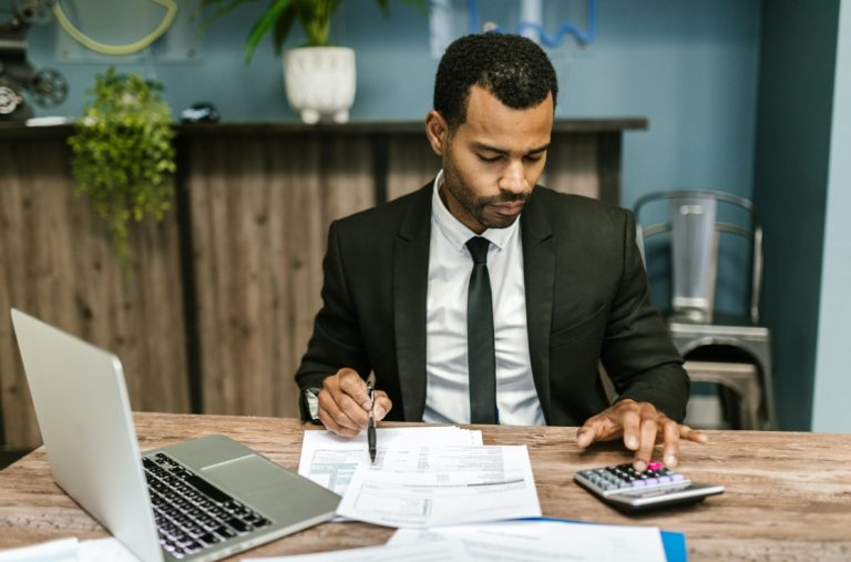 The Hidden Costs of DIY Accounting: Why Hiring an Accountant Saves You Money