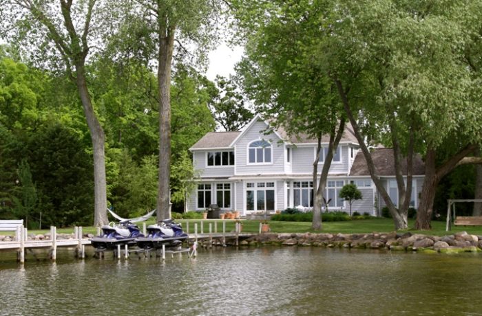 Why Families Seeking Slower, Quality Time Choose Waterfront Property